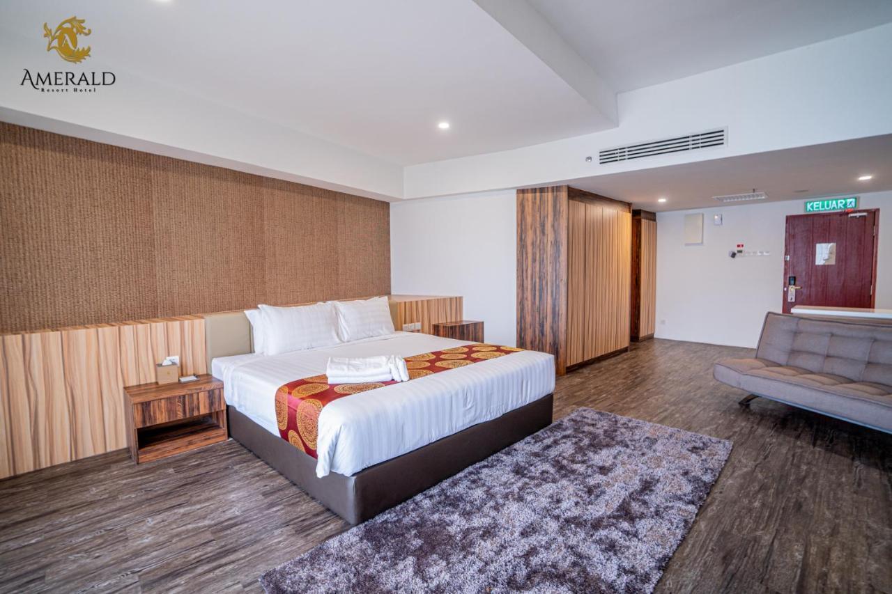 Amerald Resort Hotel Desaru Pengerang Buitenkant foto